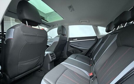 Volkswagen Golf VIII, 2022 год, 2 300 000 рублей, 6 фотография