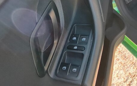 Skoda Fabia II, 2013 год, 800 000 рублей, 12 фотография