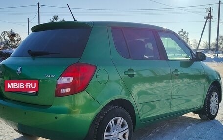 Skoda Fabia II, 2013 год, 800 000 рублей, 5 фотография