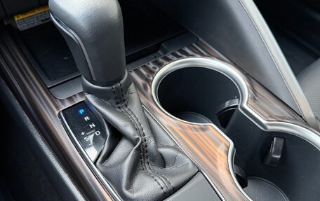 Toyota Camry, 2019 год, 3 250 000 рублей, 20 фотография