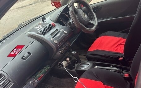 Honda Fit III, 2001 год, 320 000 рублей, 3 фотография