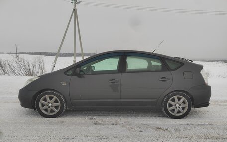 Toyota Prius, 2008 год, 850 000 рублей, 14 фотография