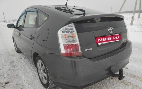 Toyota Prius, 2008 год, 850 000 рублей, 4 фотография