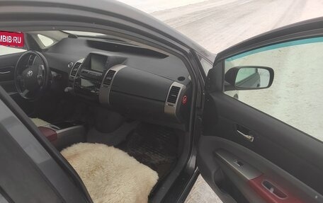 Toyota Prius, 2008 год, 850 000 рублей, 3 фотография