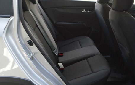 KIA Rio IV, 2021 год, 1 599 000 рублей, 15 фотография