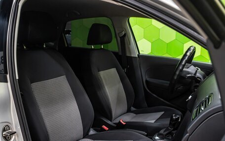 Volkswagen Polo VI (EU Market), 2011 год, 750 000 рублей, 11 фотография