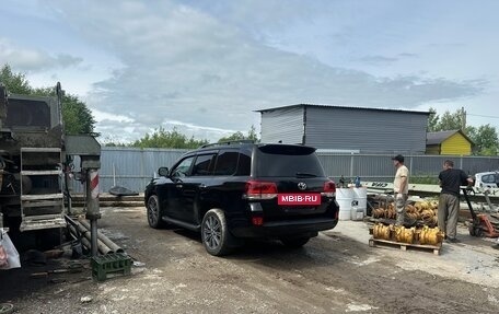 Toyota Land Cruiser 200, 2016 год, 5 250 000 рублей, 7 фотография