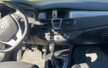 Renault Laguna III рестайлинг, 2010 год, 690 000 рублей, 10 фотография