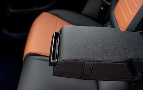 Mercedes-Benz GLC, 2025 год, 9 490 000 рублей, 28 фотография