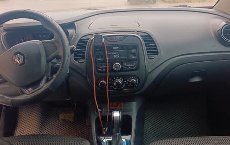 Renault Kaptur I рестайлинг, 2018 год, 950 000 рублей, 8 фотография