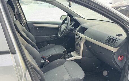 Opel Astra H, 2008 год, 550 000 рублей, 18 фотография