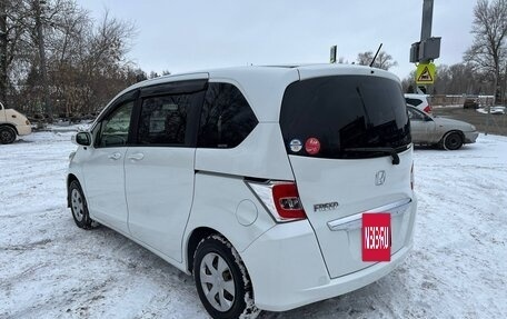 Honda Freed I, 2016 год, 1 020 000 рублей, 4 фотография