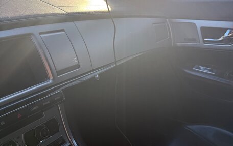 Jaguar XF I рестайлинг, 2013 год, 2 000 000 рублей, 12 фотография