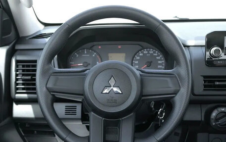 Mitsubishi L200, 2025 год, 4 500 000 рублей, 10 фотография