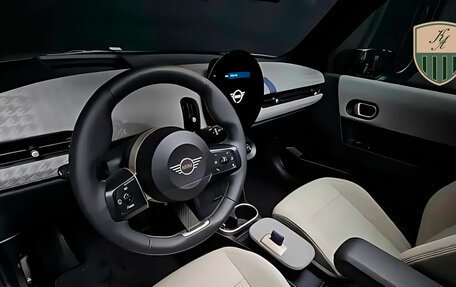 MINI Hatch, 2024 год, 4 250 000 рублей, 2 фотография