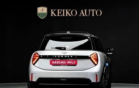 MINI Hatch, 2024 год, 4 250 000 рублей, 18 фотография