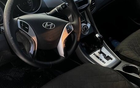 Hyundai Elantra V, 2011 год, 720 000 рублей, 4 фотография