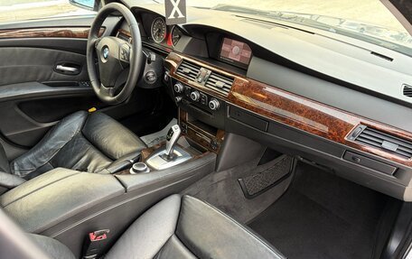 BMW 5 серия, 2007 год, 875 000 рублей, 18 фотография