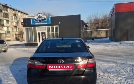 Toyota Camry, 2016 год, 1 650 000 рублей, 10 фотография