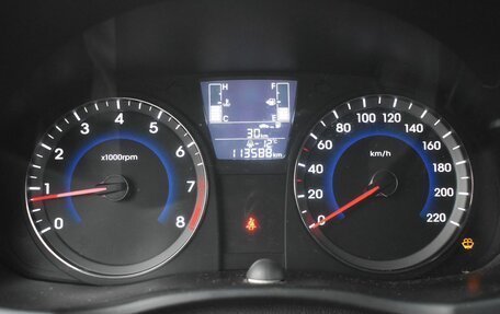 Hyundai Solaris II рестайлинг, 2016 год, 864 000 рублей, 13 фотография