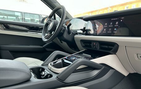 Porsche Cayenne III, 2025 год, 19 900 000 рублей, 18 фотография