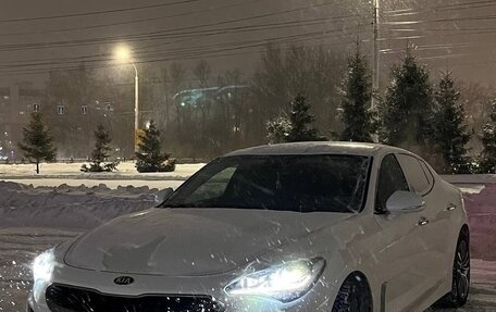 KIA Stinger I, 2019 год, 2 890 000 рублей, 1 фотография