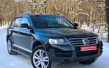 Volkswagen Touareg III, 2005 год, 933 000 рублей, 1 фотография