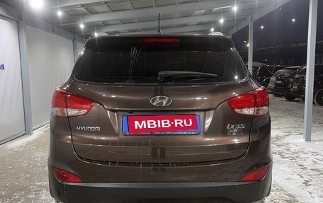 Hyundai ix35 I рестайлинг, 2010 год, 1 049 000 рублей, 4 фотография