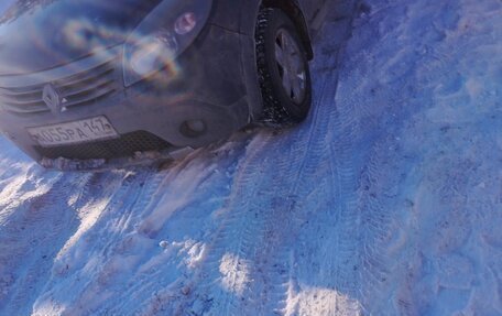 Renault Sandero I, 2012 год, 450 000 рублей, 3 фотография