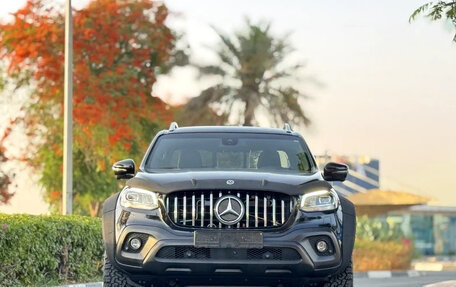 Mercedes-Benz X-Класс I, 2020 год, 6 500 000 рублей, 2 фотография