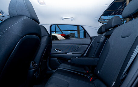 Hyundai Elantra, 2025 год, 2 850 000 рублей, 19 фотография