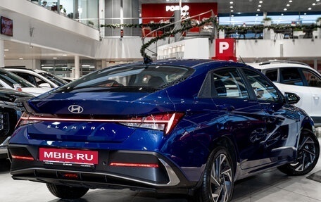 Hyundai Elantra, 2025 год, 2 850 000 рублей, 6 фотография