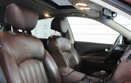 Infiniti QX50 I рестайлинг, 2013 год, 1 700 000 рублей, 16 фотография