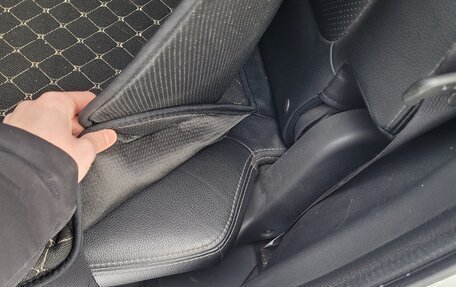 Mitsubishi Outlander III рестайлинг 3, 2017 год, 2 950 000 рублей, 14 фотография