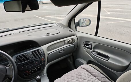 Renault Scenic III, 2002 год, 347 000 рублей, 9 фотография