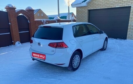 Volkswagen Golf VII, 2013 год, 749 000 рублей, 3 фотография