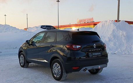 Renault Kaptur I рестайлинг, 2018 год, 1 420 000 рублей, 11 фотография