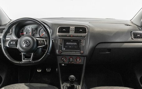 Volkswagen Polo VI (EU Market), 2018 год, 1 048 300 рублей, 6 фотография