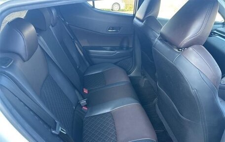 Toyota C-HR I рестайлинг, 2018 год, 1 500 555 рублей, 15 фотография