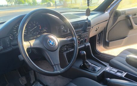 BMW 5 серия, 1990 год, 1 150 000 рублей, 11 фотография