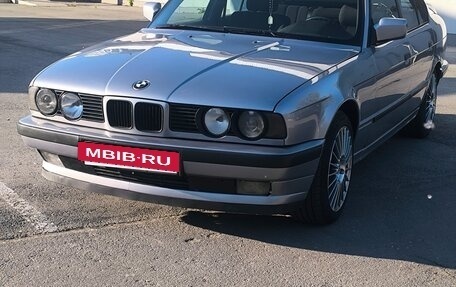 BMW 5 серия, 1990 год, 1 150 000 рублей, 2 фотография