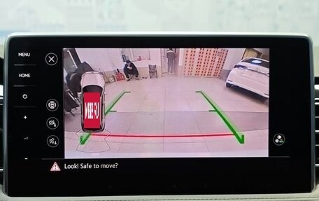 Volkswagen Tiguan II, 2022 год, 2 020 000 рублей, 17 фотография