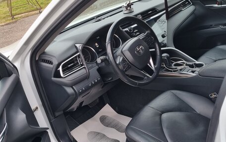 Toyota Camry, 2020 год, 2 790 000 рублей, 7 фотография