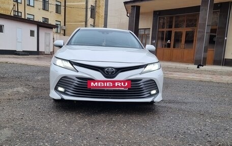 Toyota Camry, 2020 год, 2 790 000 рублей, 5 фотография