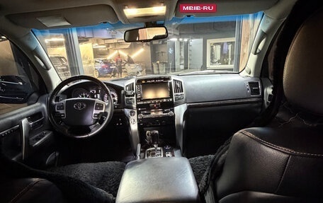 Toyota Land Cruiser 200, 2013 год, 3 650 000 рублей, 10 фотография