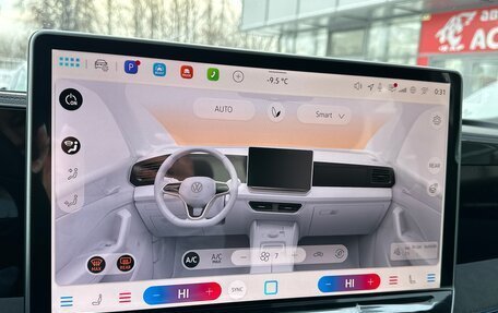 Volkswagen Tiguan, 2025 год, 4 990 000 рублей, 10 фотография