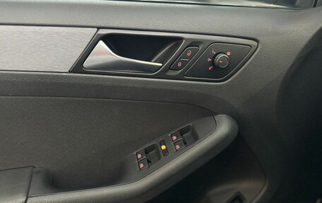 Volkswagen Jetta VI, 2016 год, 1 280 000 рублей, 29 фотография