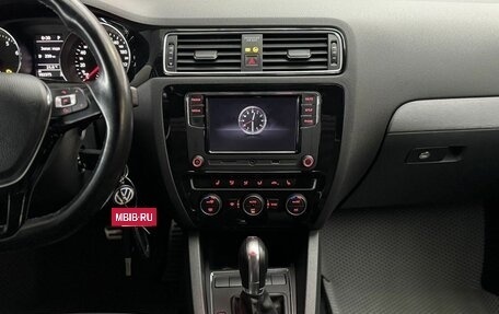 Volkswagen Jetta VI, 2016 год, 1 280 000 рублей, 16 фотография