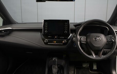 Toyota Corolla, 2021 год, 2 400 000 рублей, 5 фотография