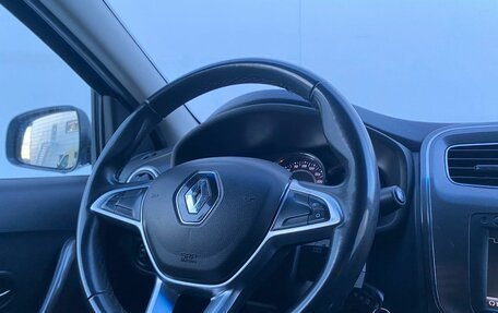 Renault Logan II, 2019 год, 965 000 рублей, 15 фотография